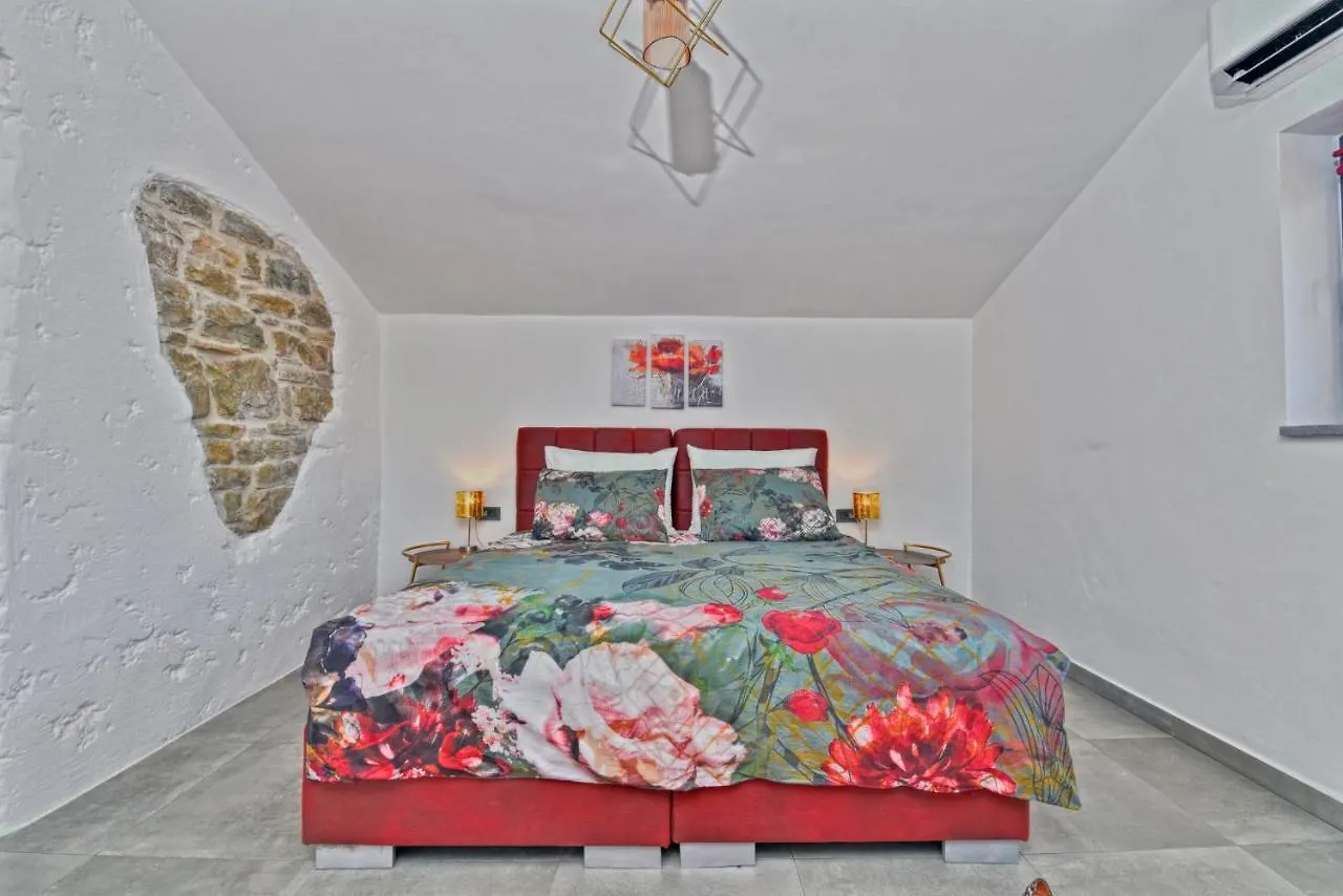 Holiday home Villa Marusici 2140 Croatia