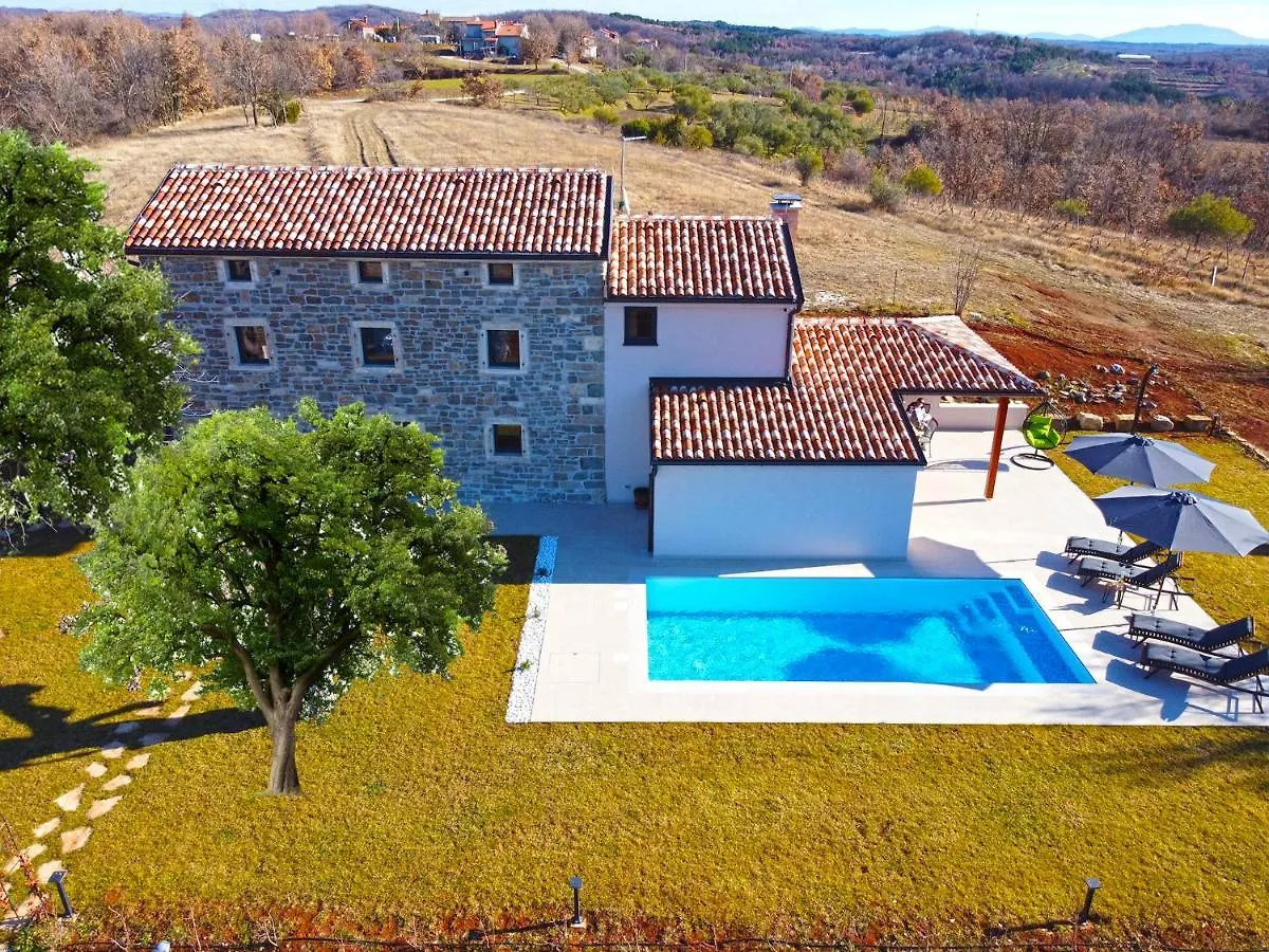 Villa Marusici 2140
